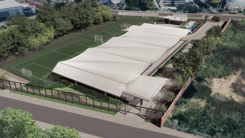 O edifício se implanta de maneira a manter a possibilidade de acesso tanto da Av. Ephigénio Sales, quanto da R. Prof. Samuel Benchimol, e também viabilisando a manutenção de toda a infraestrutura existente encontrada.